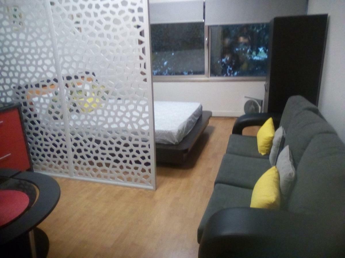 Metro-Apartment Rnal Nº35375 Al-Chamada Para A Rede Movel Nacional بورتو المظهر الخارجي الصورة